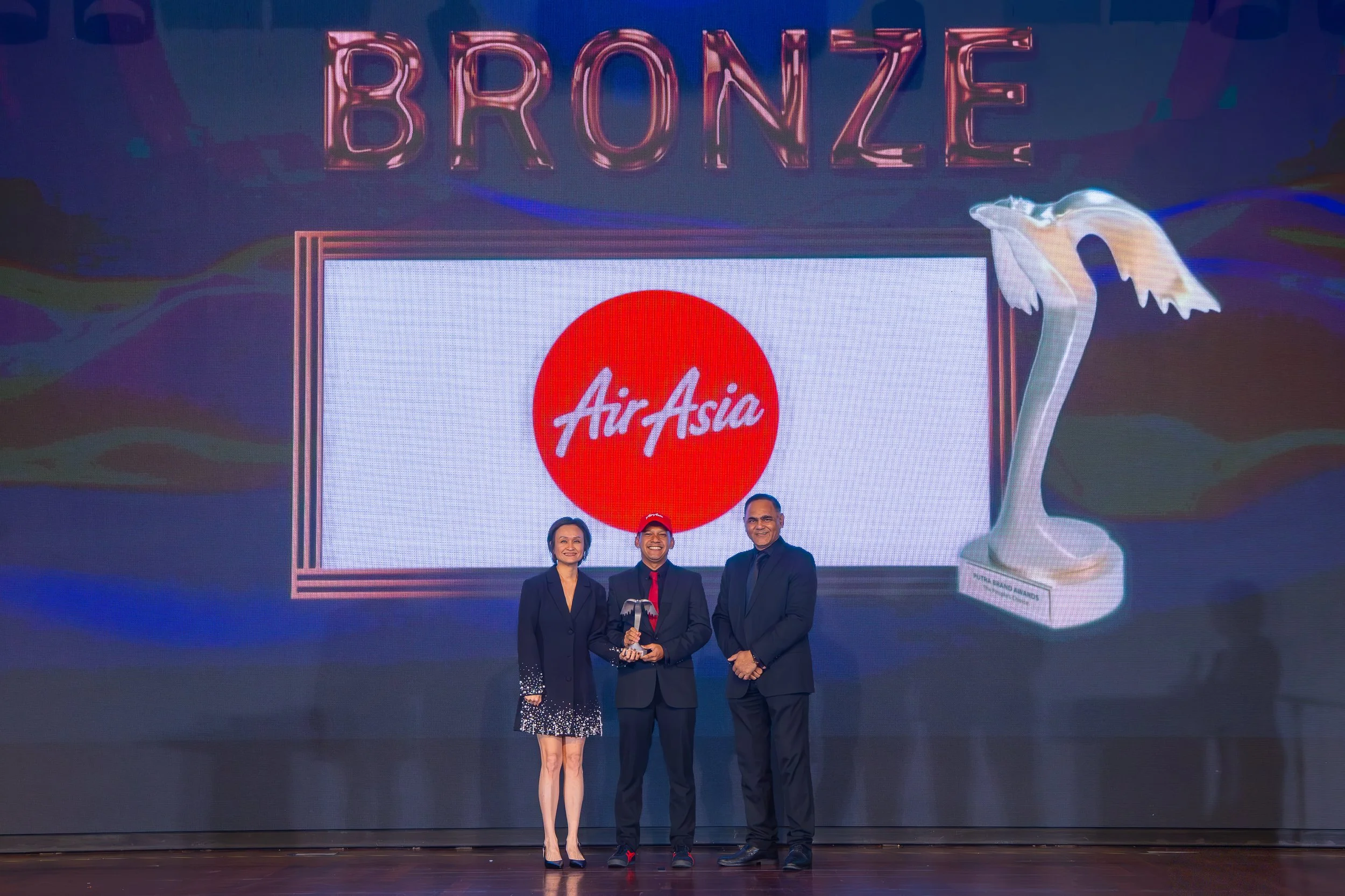 AirAsia honoured Bronze at Putra Brand Awards 2025, Malaysia’s Most ...