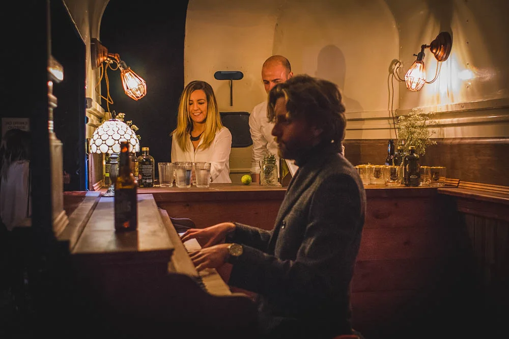 Rustys-Travelling-Piano-Bar-20.jpg