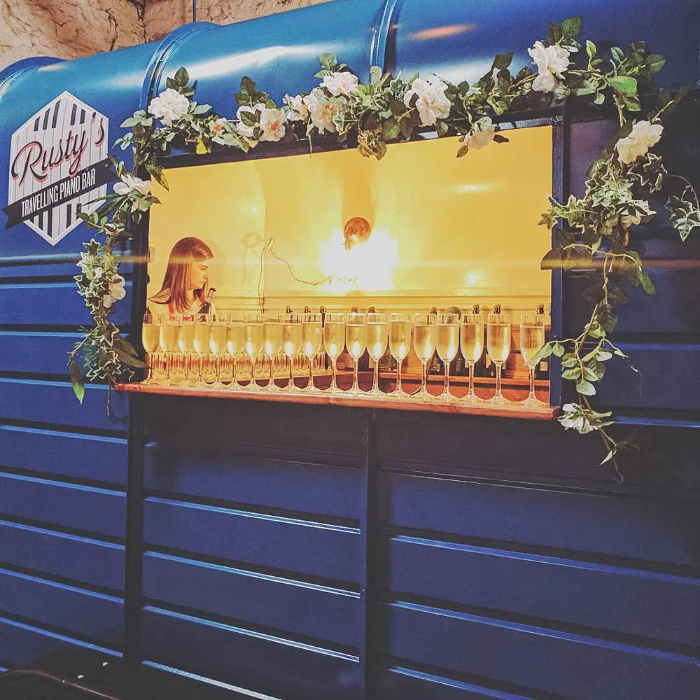 Rustys-Travelling-Piano-Bar-65.jpg