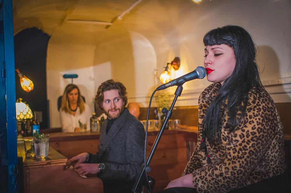 Rustys-Travelling-Piano-Bar-25.jpg