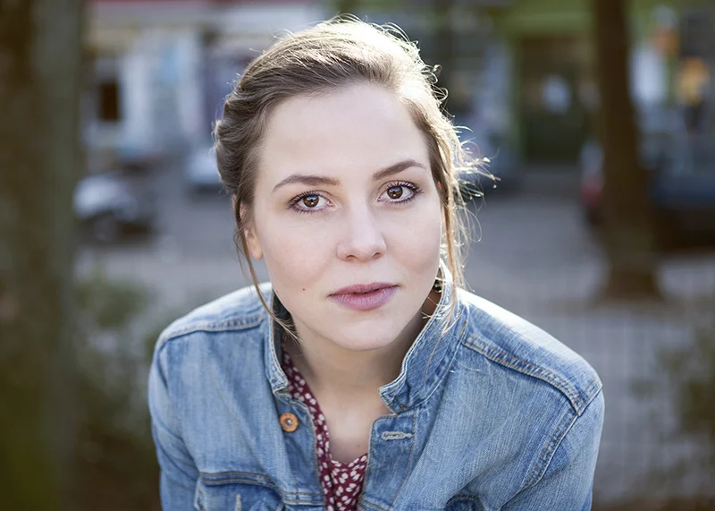 franziska_van_der_heide_-_copyright_helen_sobiralski_3.jpg