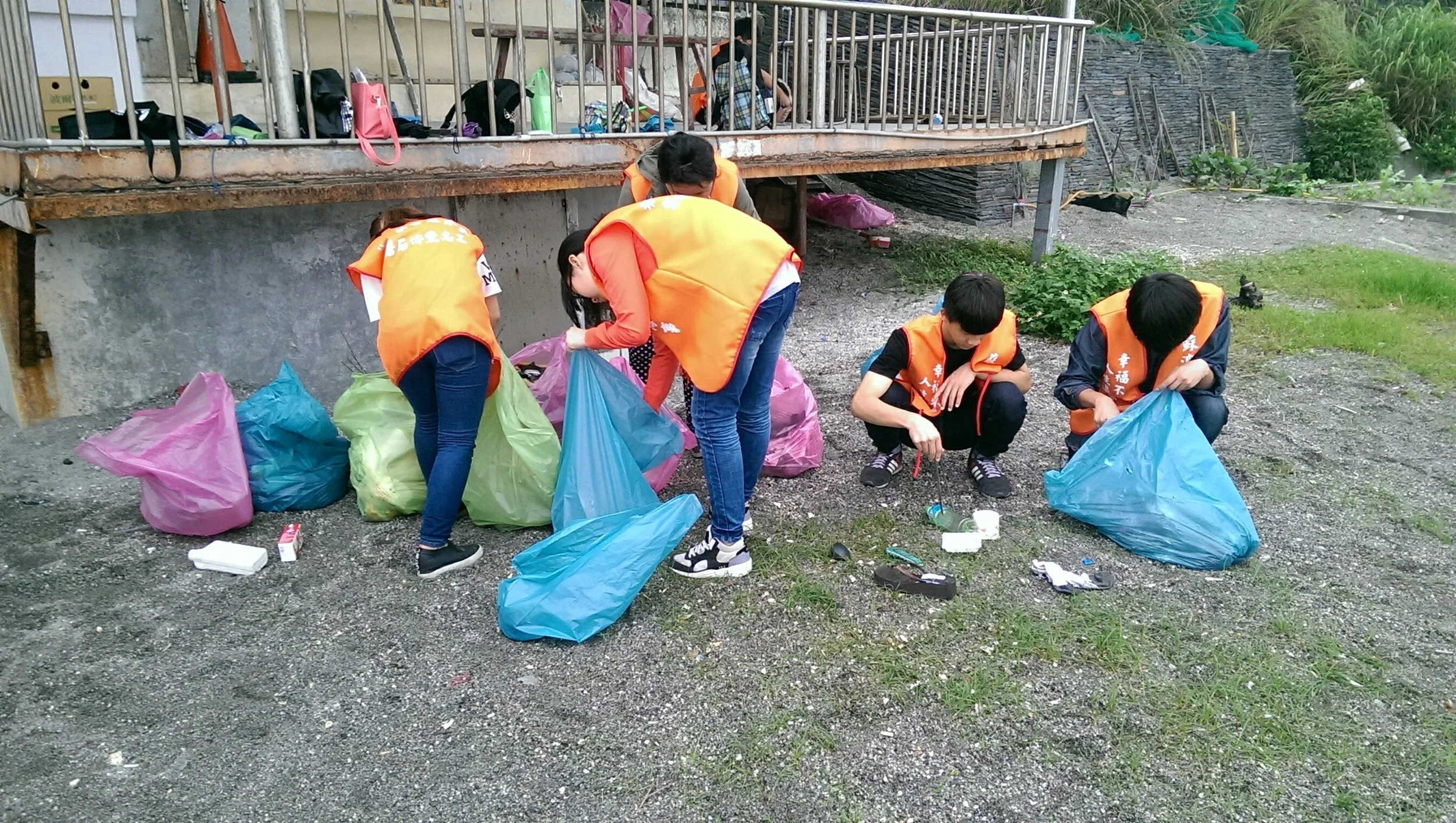 1050417蘇海秀春家族內埤淨灘活動_180611_0002.jpg
