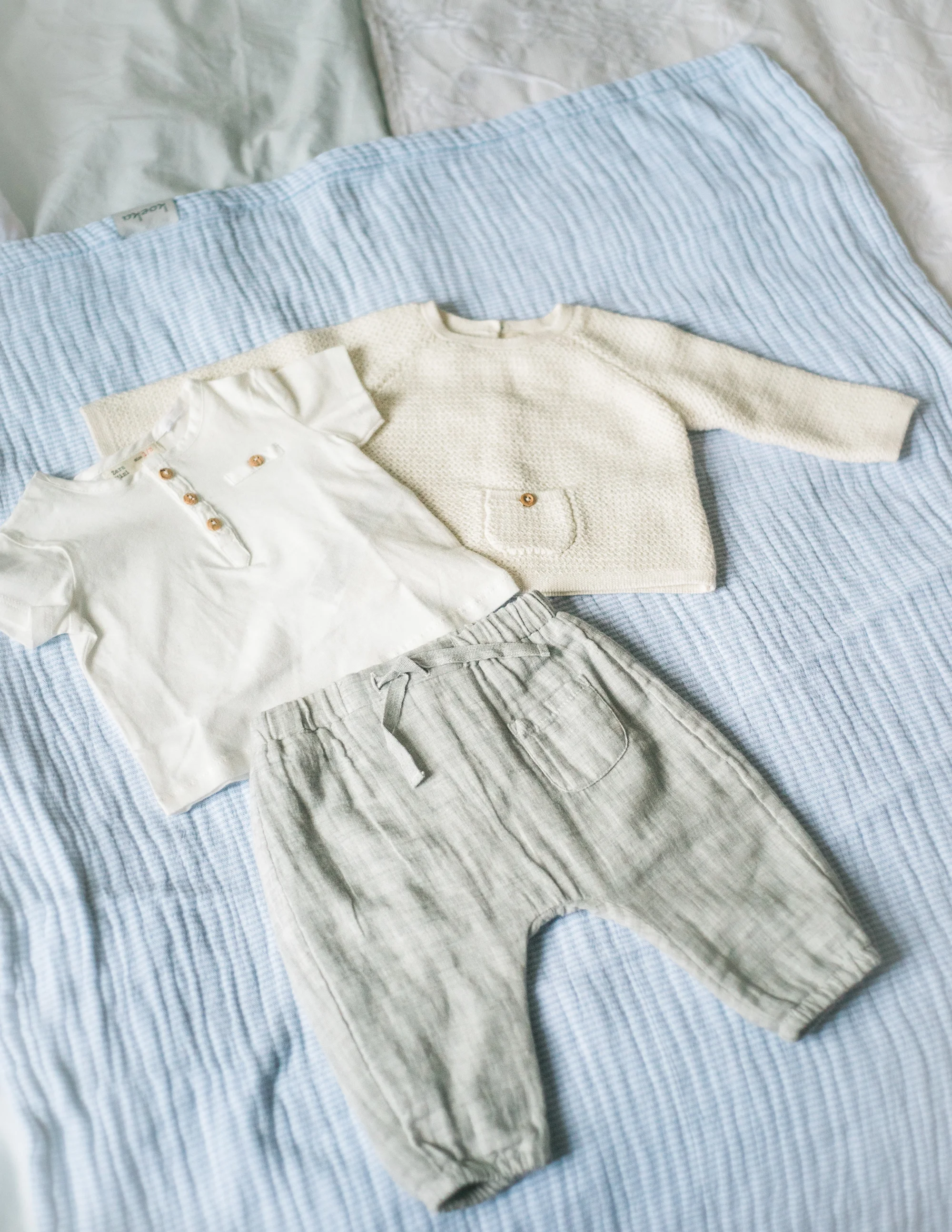Beautiful-Baby-Boy-Outfit-Newborn-Zara-Mini-Collection-Anais-Stoelen-2-2.jpg