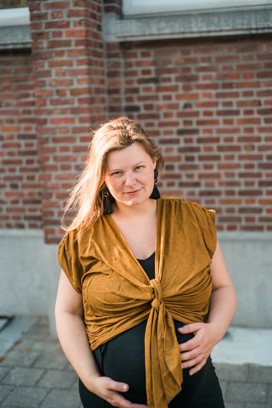 SHOP The knotted top The knotted top is making a huge come back this summer and I'm on board! It's a piece that can be worn in many different outfits and it has that effortless dressy style. Did I mention how gorgeous this mustard colour is too? Melting!