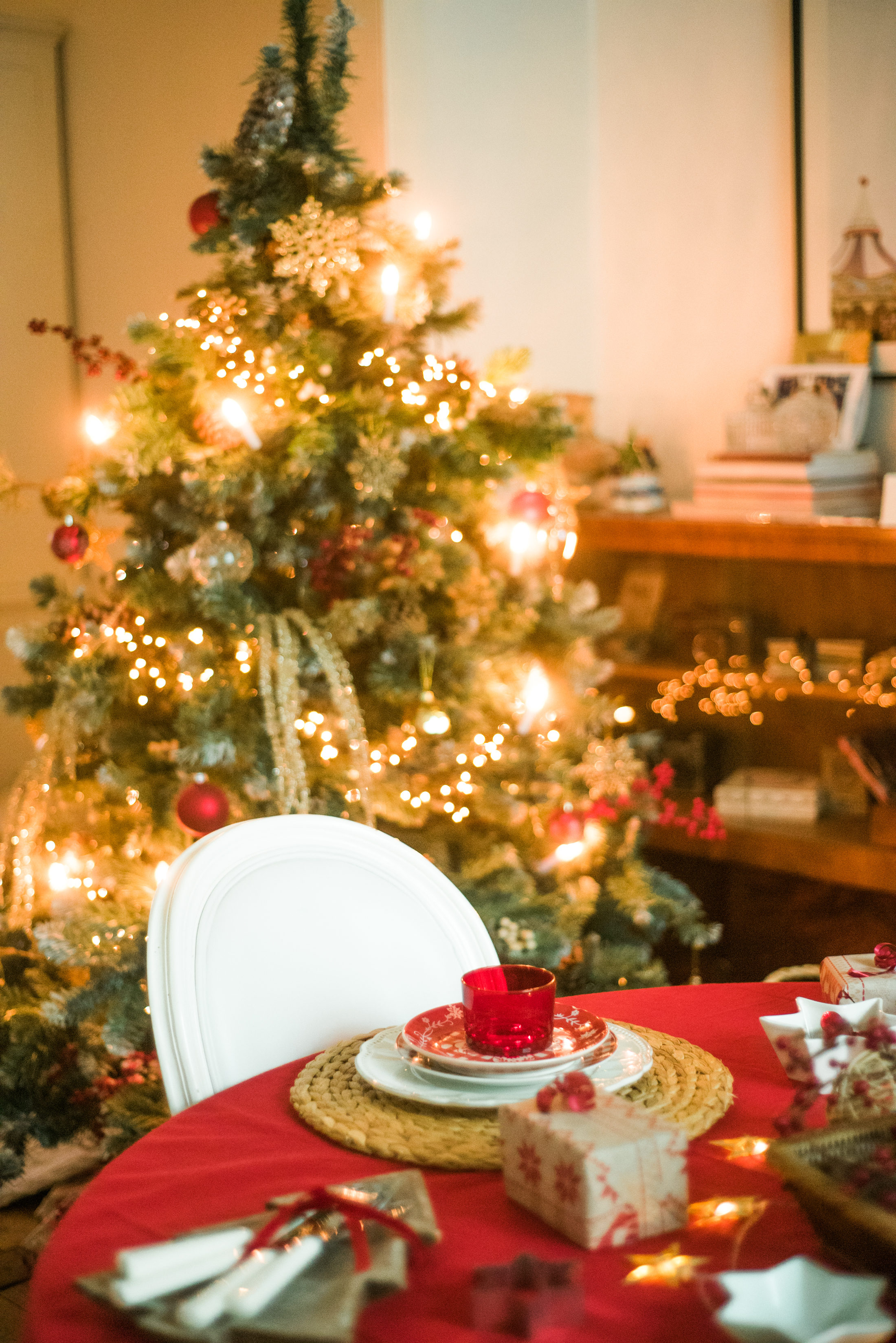 3-Classic-Table-Styling-2-2.jpg