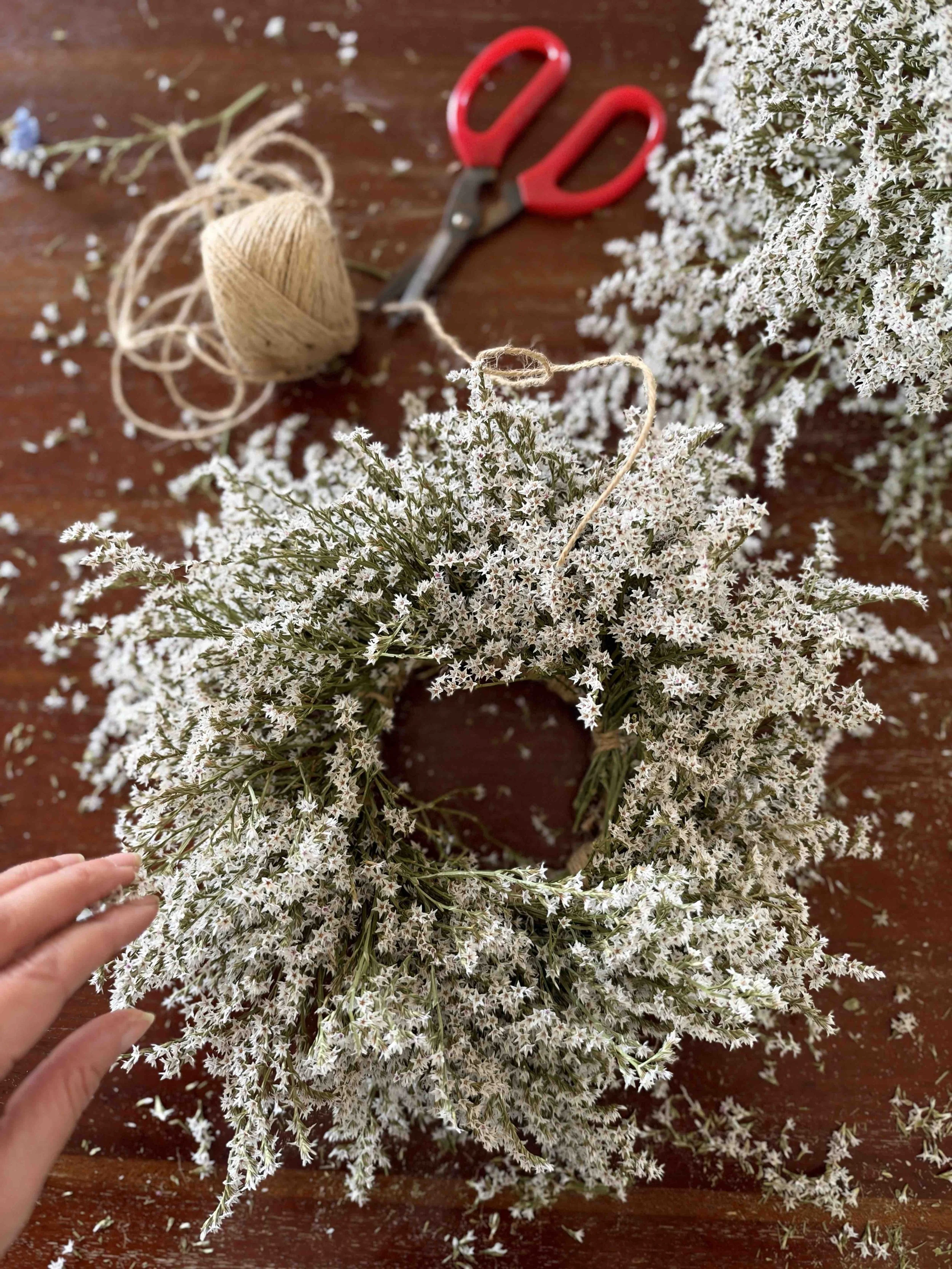 statice wreath4.jpg