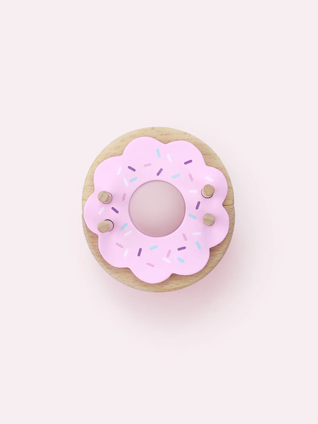 donut-pommaker-pink-pom-pom-maker.jpg