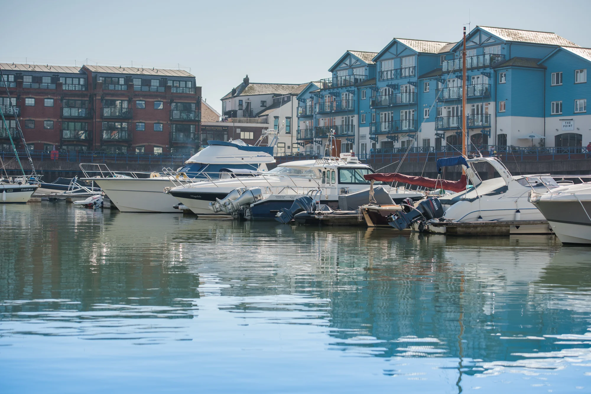 EXMOUTH_MARINA_123.jpg