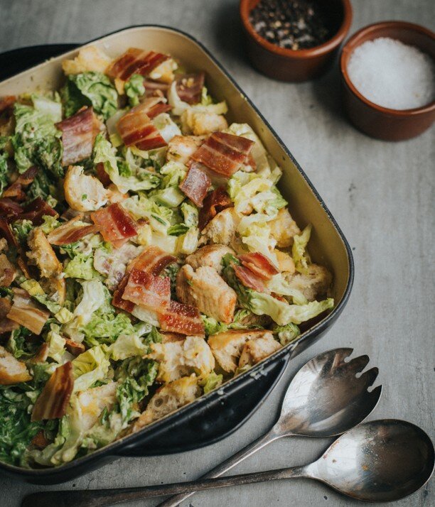 RECIPE: CHICKEN &amp; BACON SALAD

This hearty salad is packed with delicious Greendale Free-Range Chicken Breast and Greendale Smoked Streaky Bacon.

You can find this recipe on our website, under the recipe tab (use the salad filter!). #chicken #ba
