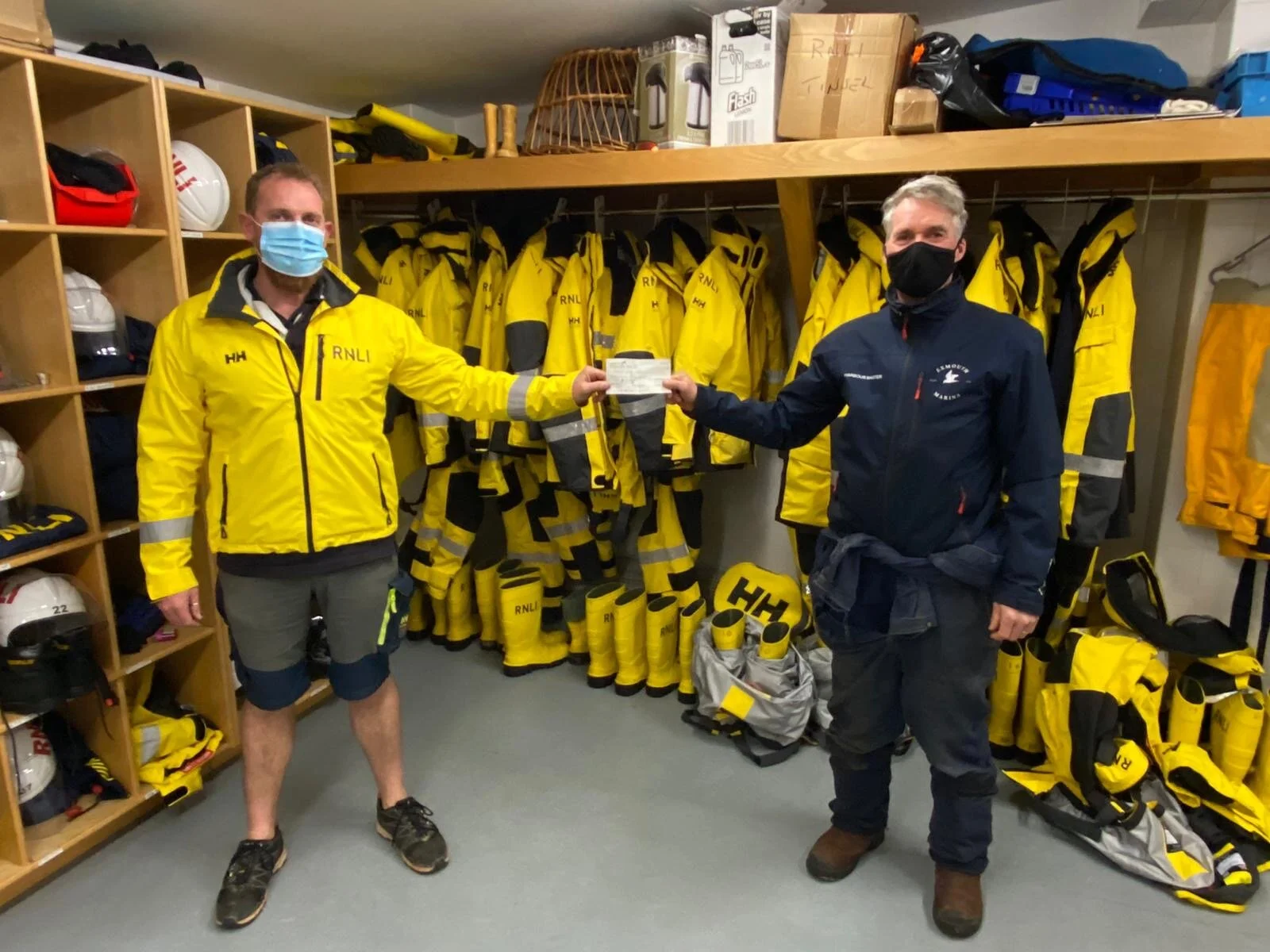 Exmouth Marina Raises Money for RNLI