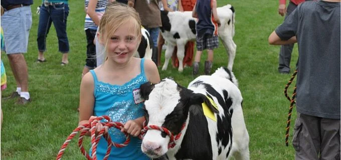 DAIRY DAY CAMP (Ages 6-9)