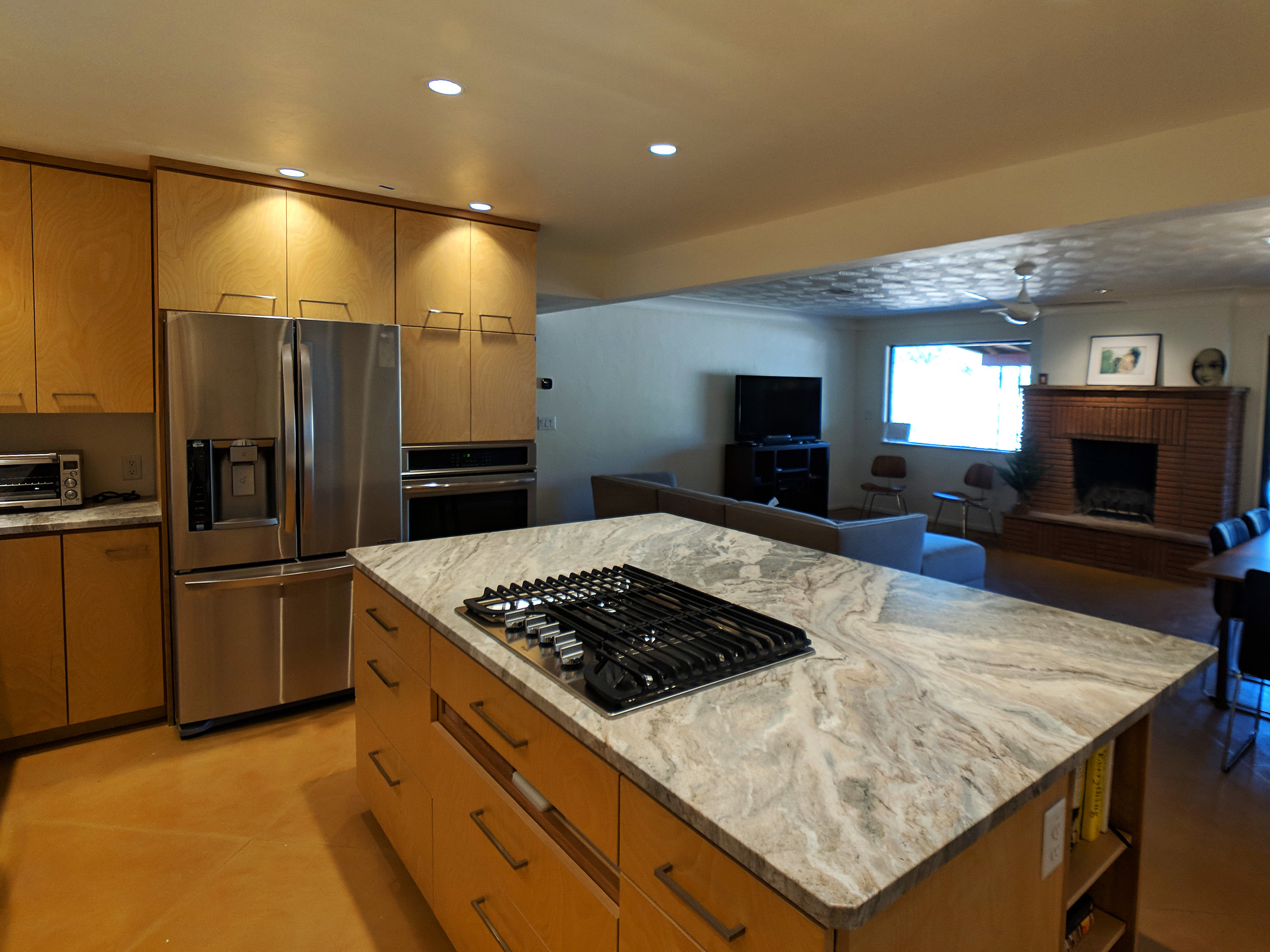 holland-kitchen-fantasy-brown-granite.jpg