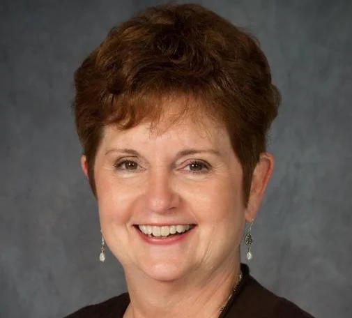 Lynn Sperry