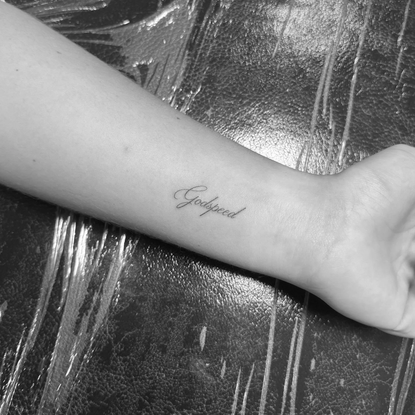 &lsquo;godspeed&rsquo; done at @drybarshopssiouxfalls grand opening event 🤍