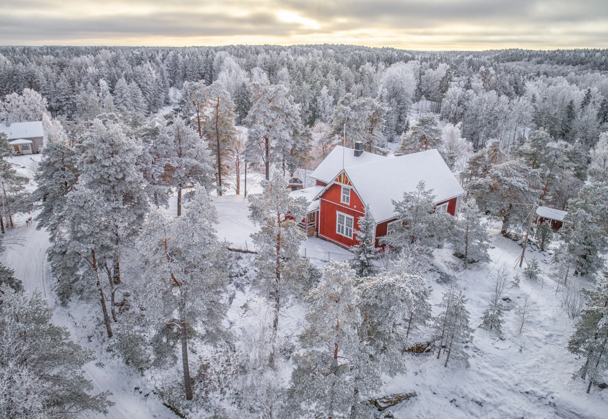 Tunaborg_vinter_flygfoto.jpg
