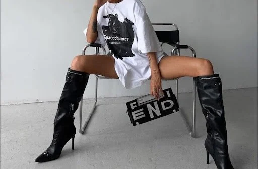 How To Style Oversized Clothes | Oversized T-Shirts are Back in Style