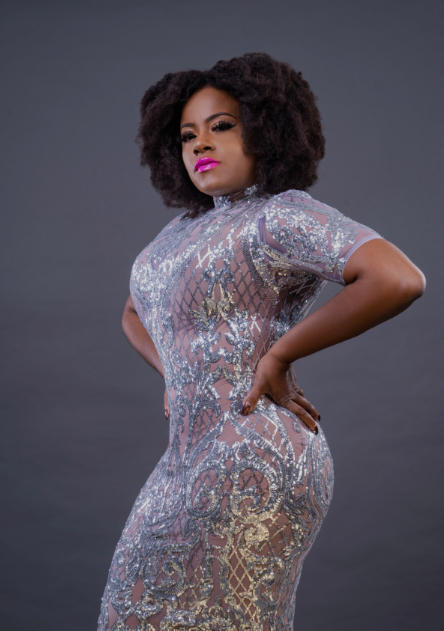 Etana stunning in silver