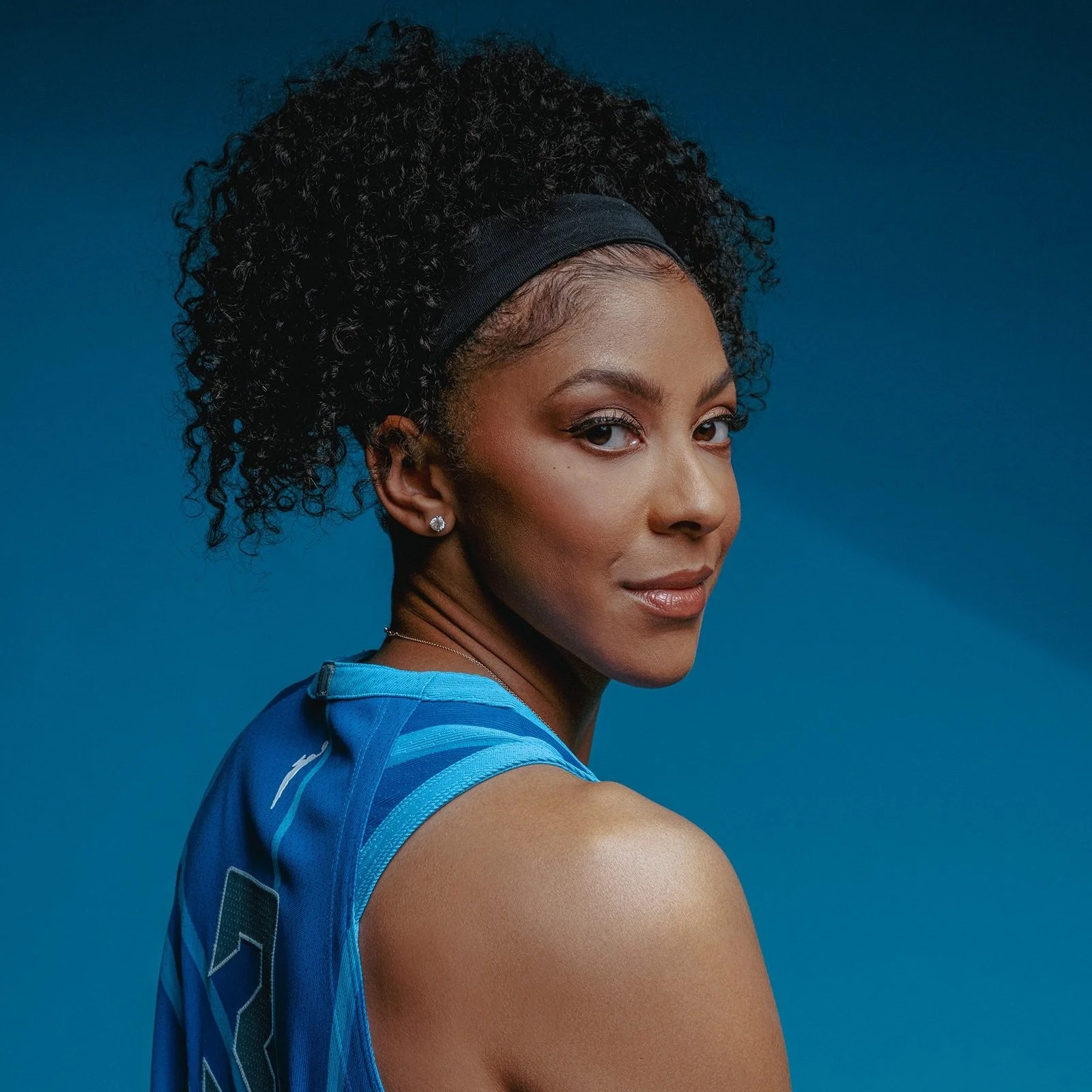  Candace Parker, WNBA Champion and Olympic Gold Medalist, Retires