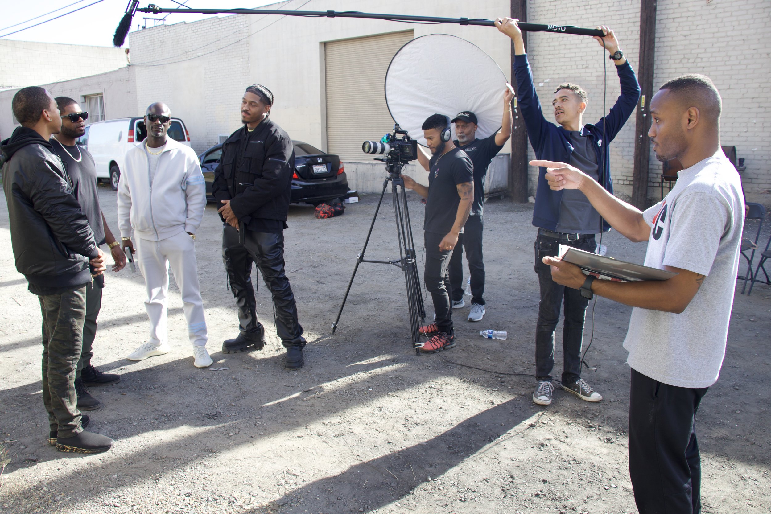 Becoming an Actor: 4 Tips to Help You Begin Your Acting Career