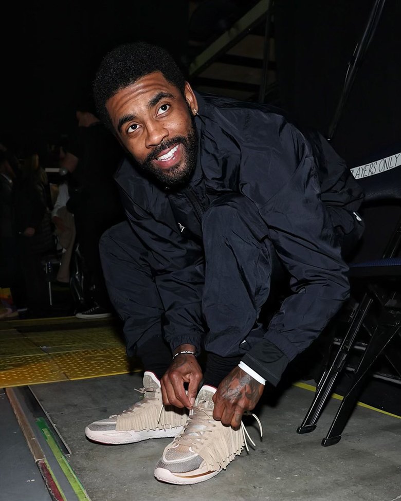 Kyrie Irving signs with Chinese shoe brand ANTA after Nike dumped him over  anti-Semitism scandal