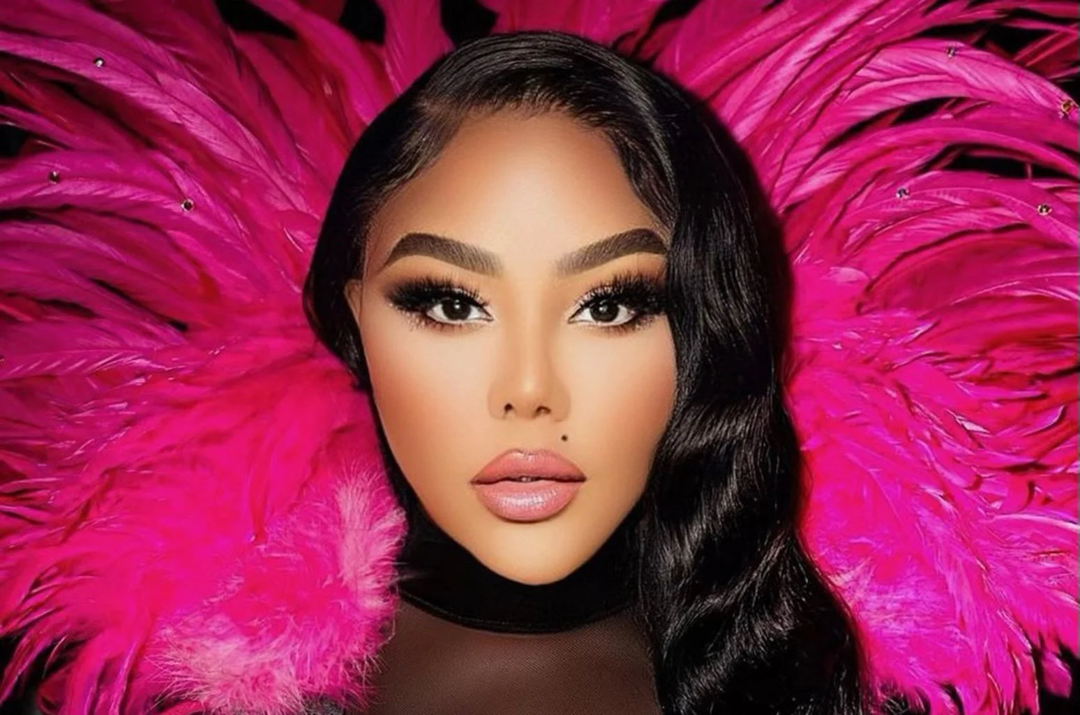Lil' Kim Completes Writing Her Upcoming Memoir