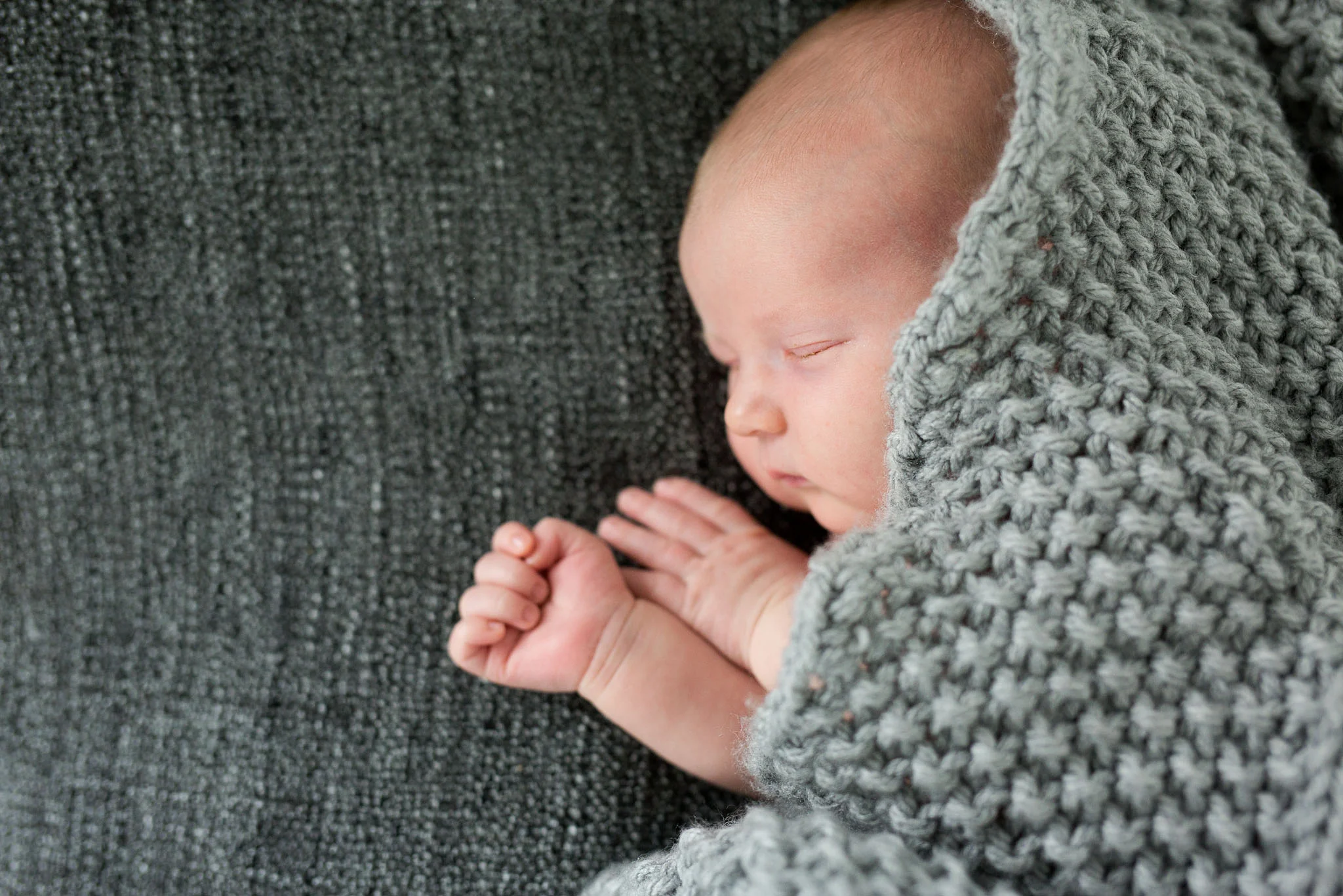 Fotograf_hudiksvall_sundsvall_söderhamn_delsbo_järvsö_ljusdal_bollnäs_sabina_wixner_gravid_nyfödd_3.jpg
