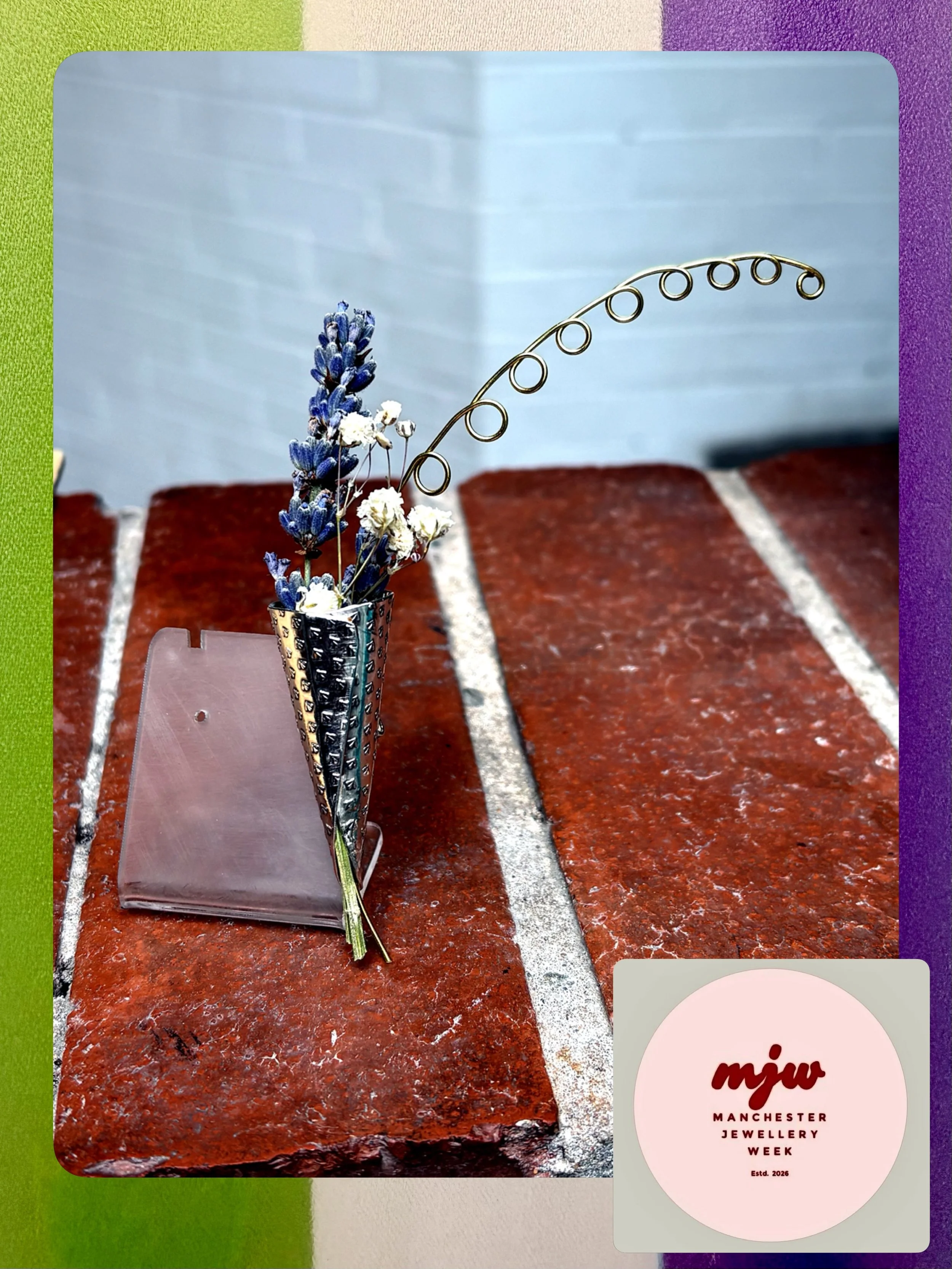 MANCHESTER JEWELLERY WEEK IS HERE!! 

Running from 10-16th September various venues across the city are celebrating contemporary handmade jewellery and adornment. 
MJW is the first jewellery week to take place in the UK with a unique &amp; dedicated 