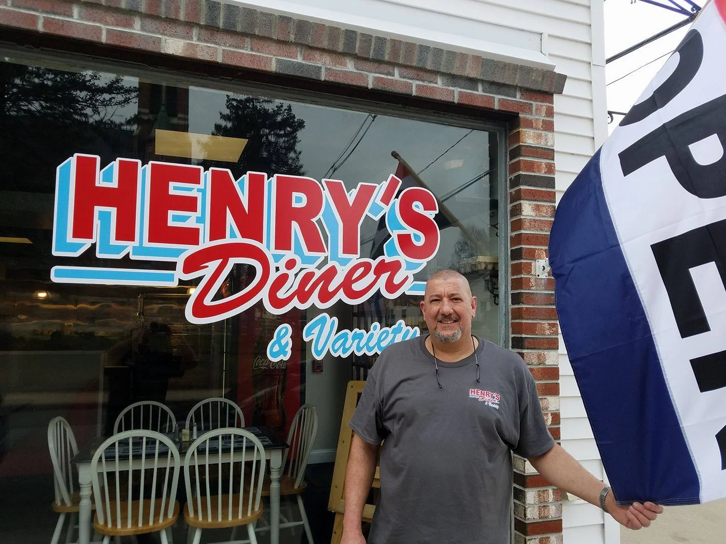 Henry's Diner & Variety