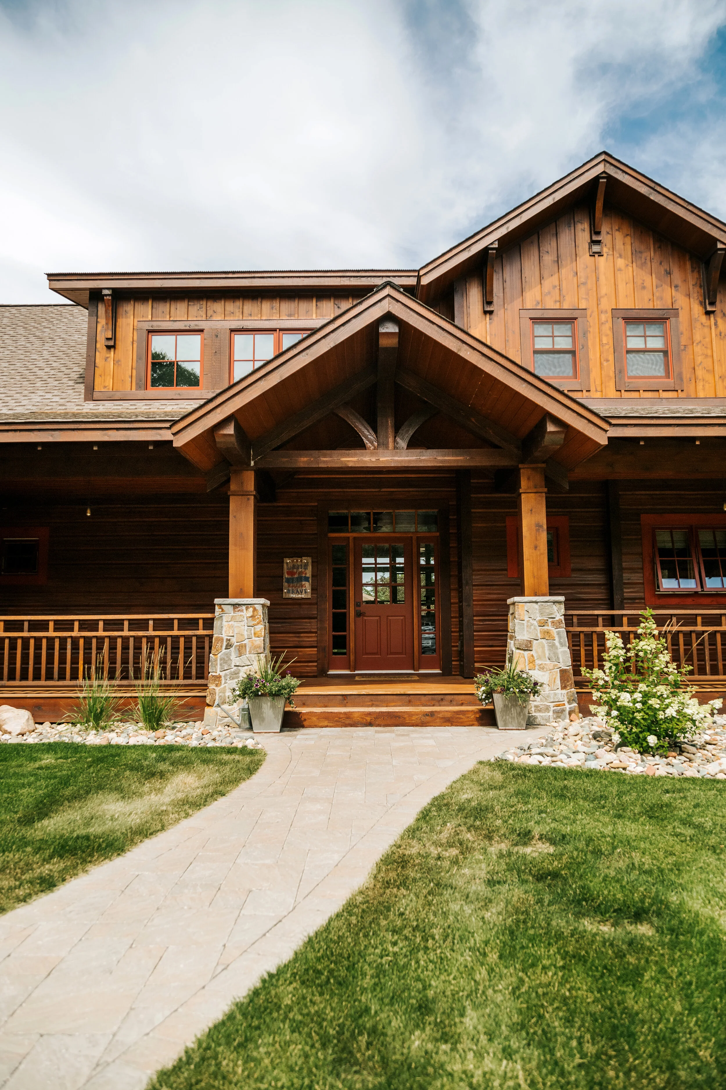 Exterior Gallery — WES HANSON BUILDERS
