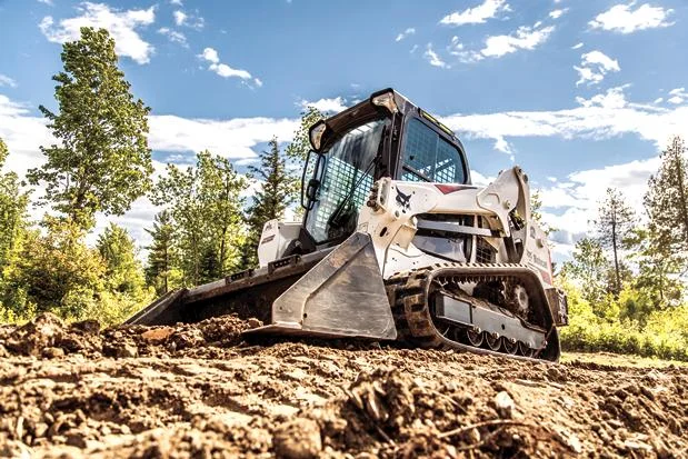 BOBCAT-S590-WHEELED-SKID-STEER4.jpg