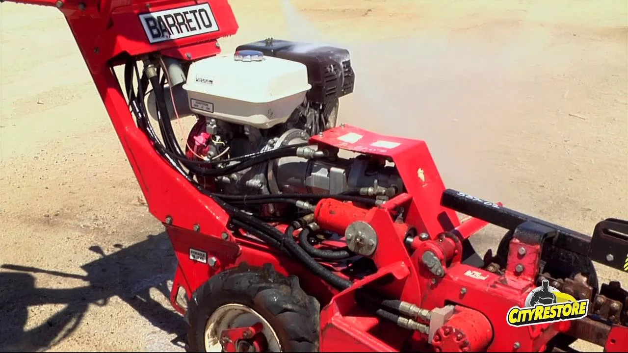 BARRETO-912-SELF-PROPELLED-WHEELED-TRENCHER3.jpg