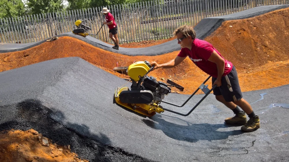 WHICH PLATE COMPACTOR SHOULD YOU USE?