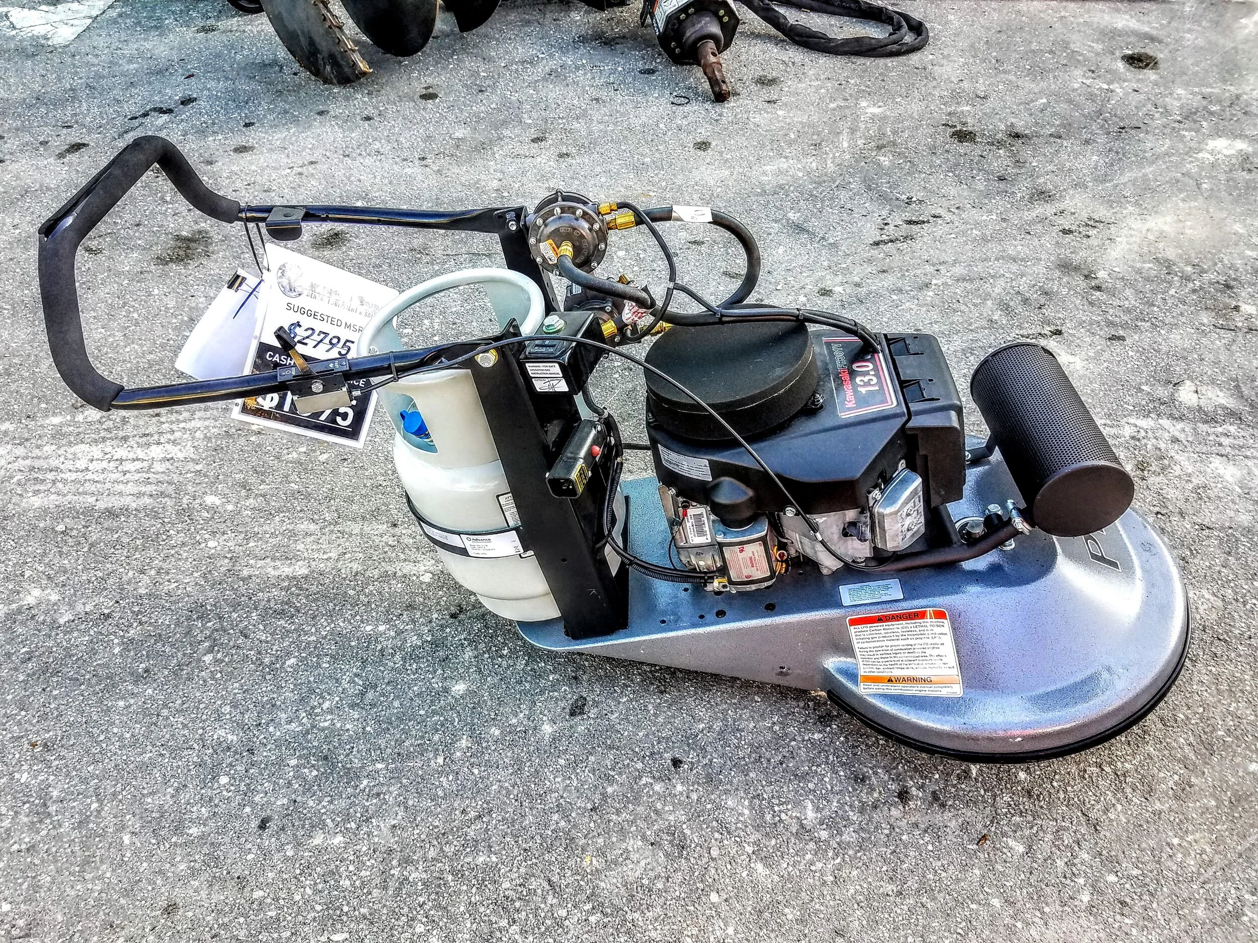 NILFISK-ADVANCE 21" PROPANE FLOOR BURNISHER