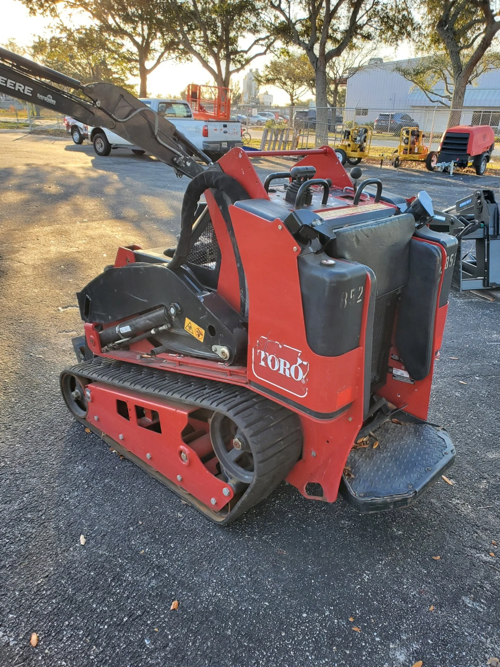 American Pride Rentals Toro Dingo 852 5.jpg