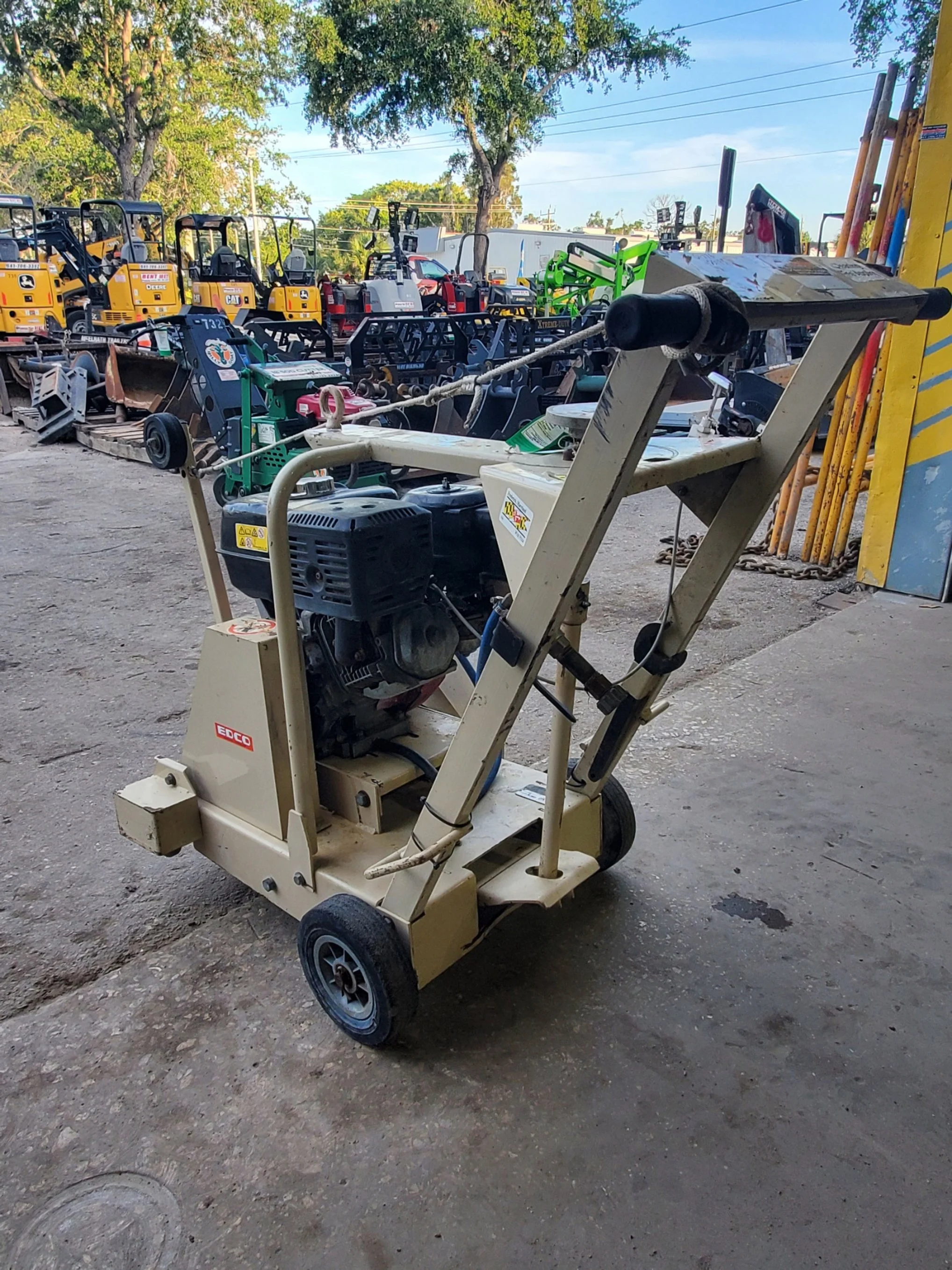 Used Edco DS18 For Sale at American Pride Rental Equipment & Sales in Sarasota FL
