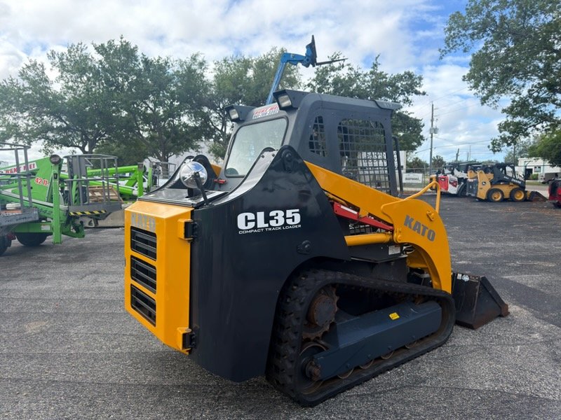American Pride Rentals Kato CL35 817 10.jpg