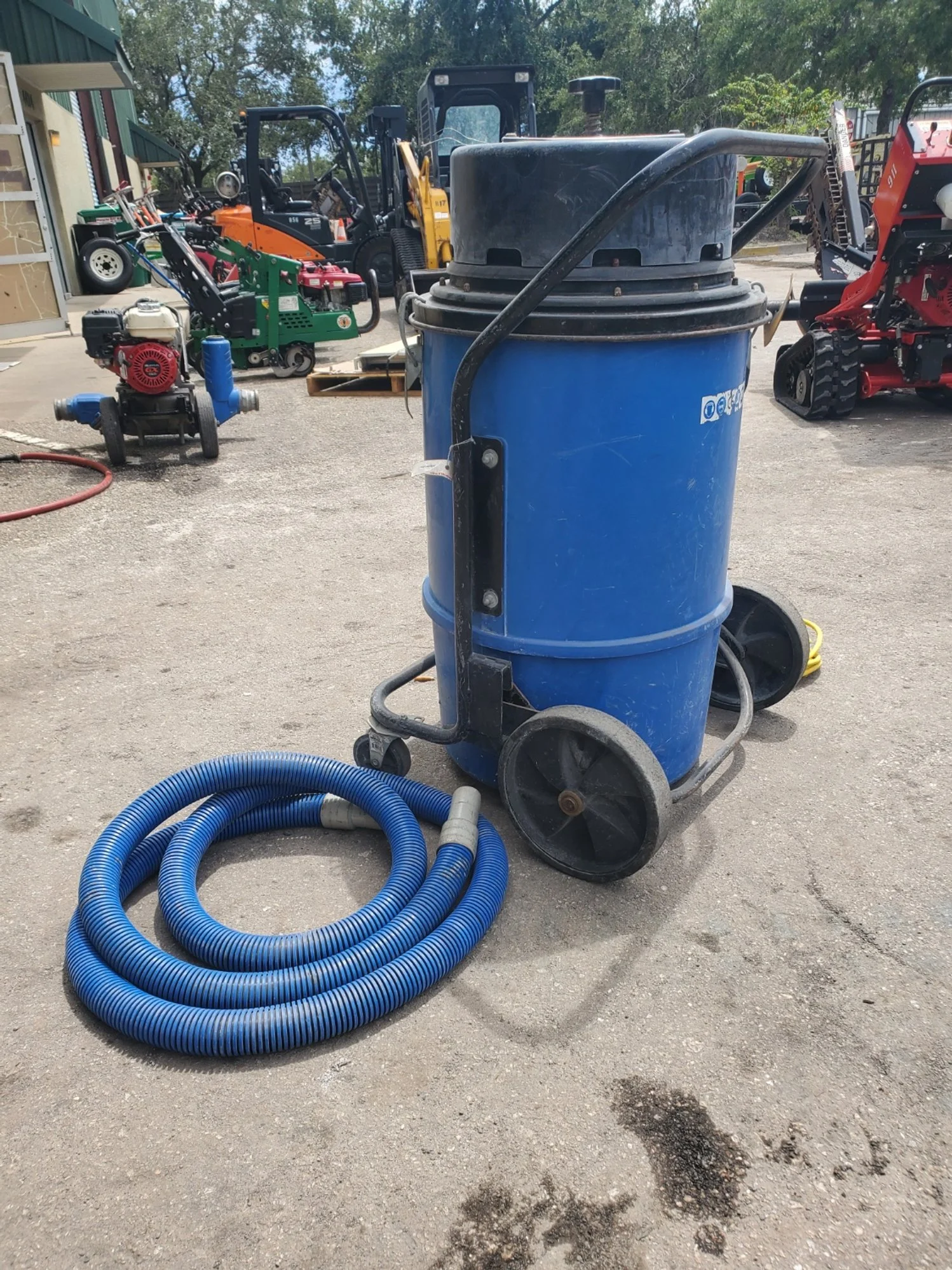 Clarke CAV10 Vacuum For Sale in Sarasota FL