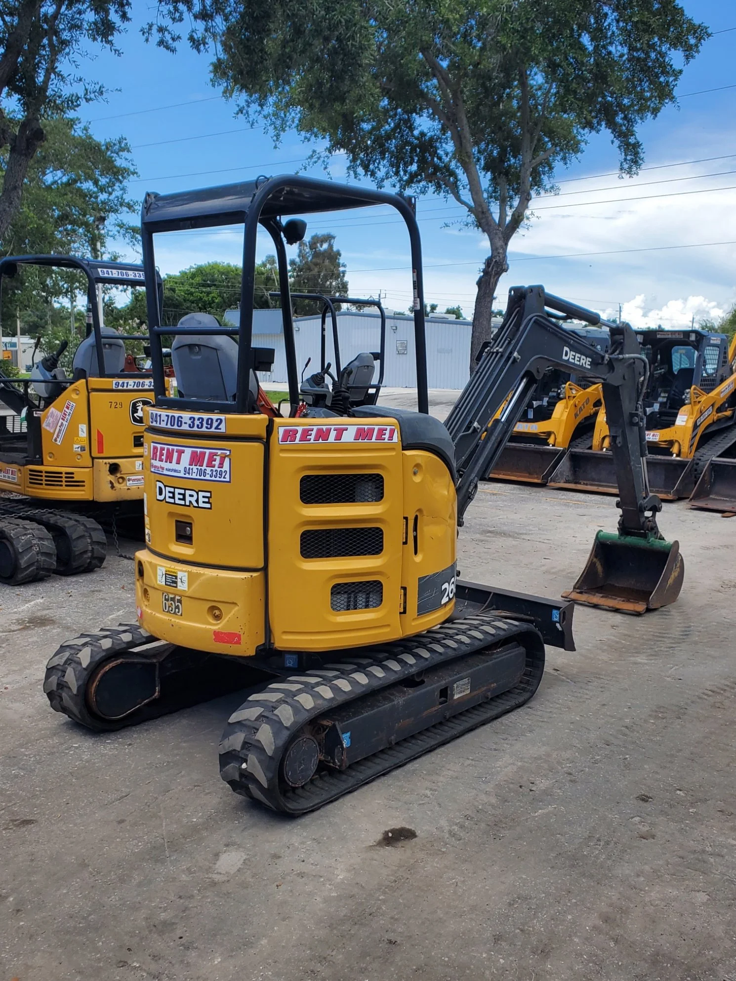 American Pride Rentals - Deere 26G 655 8.jpg