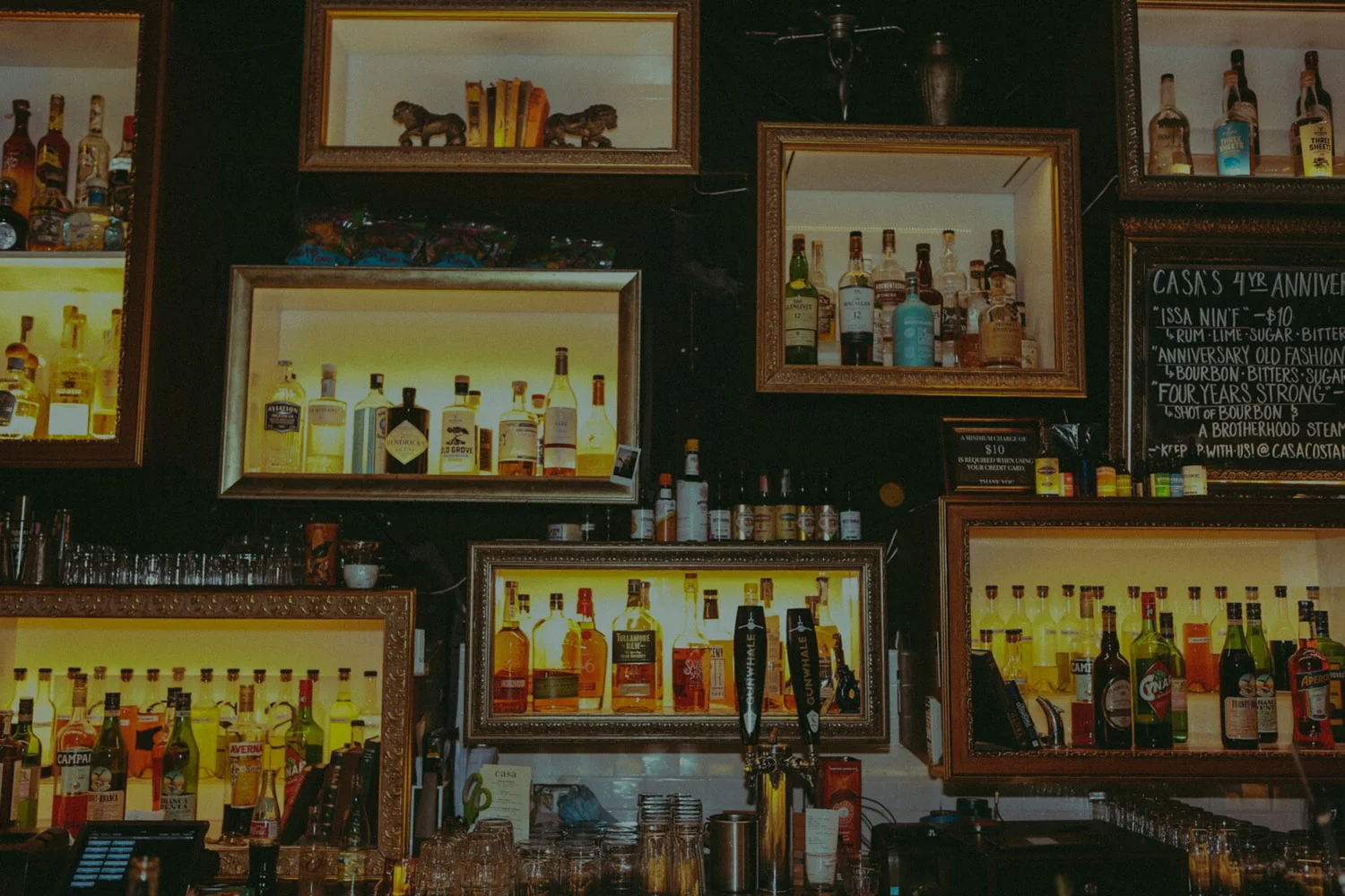CASA BAR