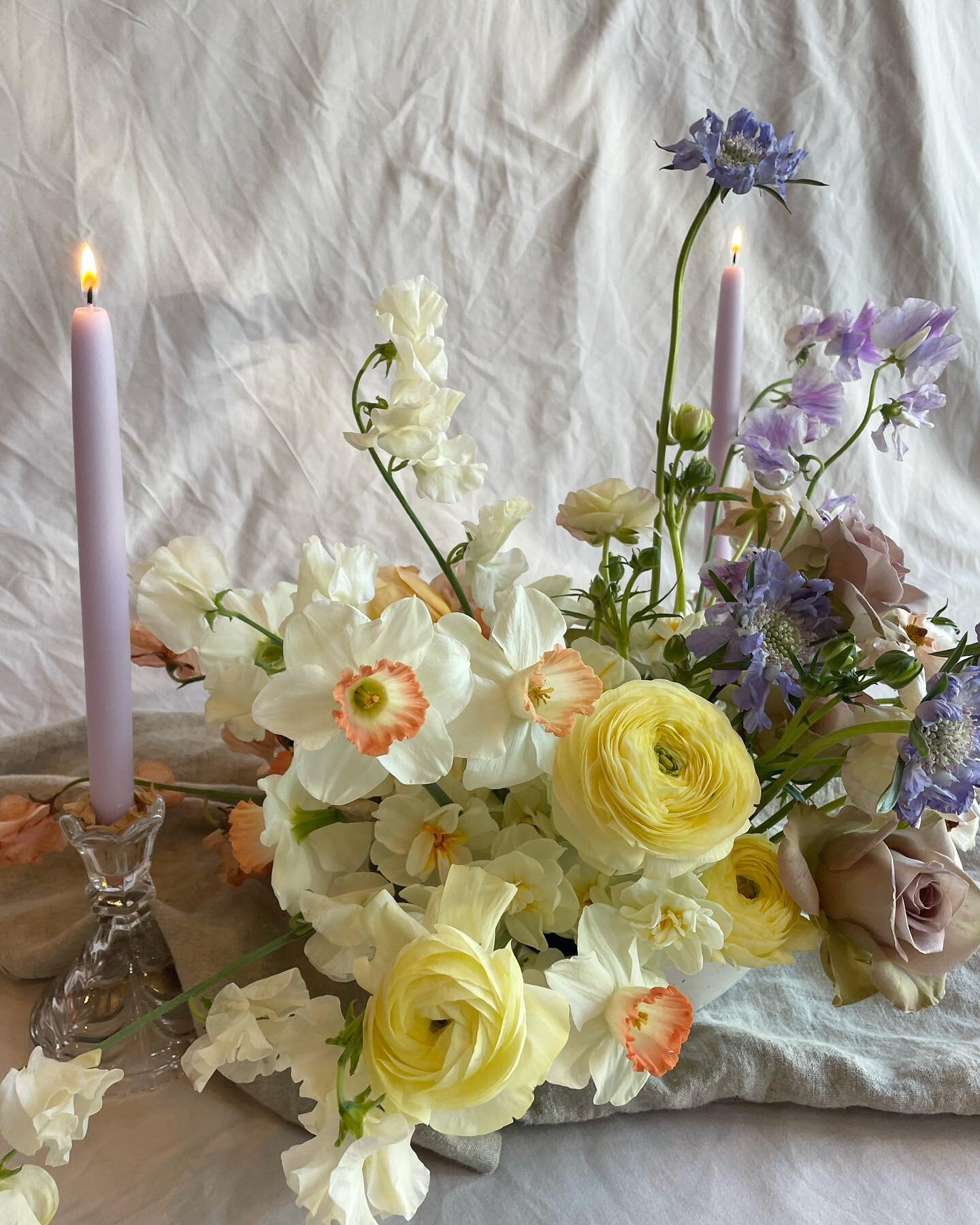 Easter centerpieces are now available for pre-order. 100% local blooms being offered with an array of spring flowers and pastel tones. Link in bio 

#easterflowers #eastercenterpieces #wildbudfloralco #sierranevadaflorist #northerncaflorist #weddingf