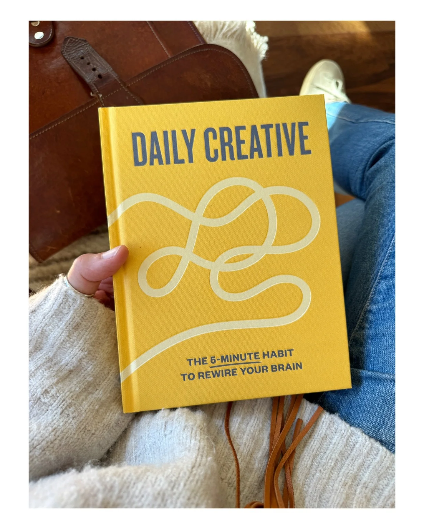 A big SHOUTOUT 💛 to Blythe and Mallory for CREATING this GEM of a book!!!! For all of you who have said to me &hellip; &ldquo;I don&rsquo;t have a creative bone in my body!&rdquo;, this book is FOR YOU!!! I can&rsquo;t wait to delve into the daily e