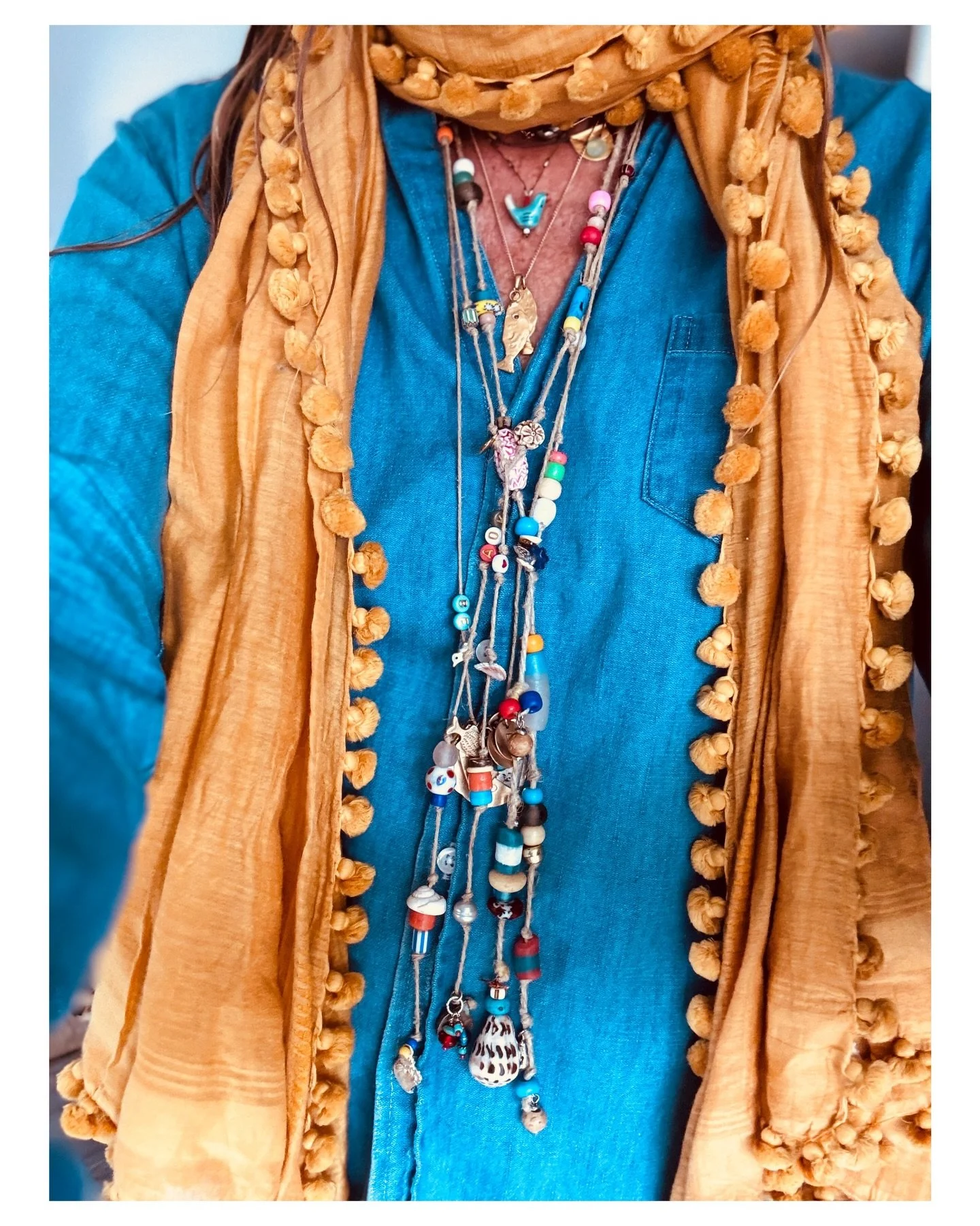 A few of my favorite recent pieces &hellip;. necklaces strung with beads found from all over - travels, vintage markets, found shells and charms that bring me comfort and joy to wear they are like blessings, devotions and meditations. 💛
✨
&hellip; a