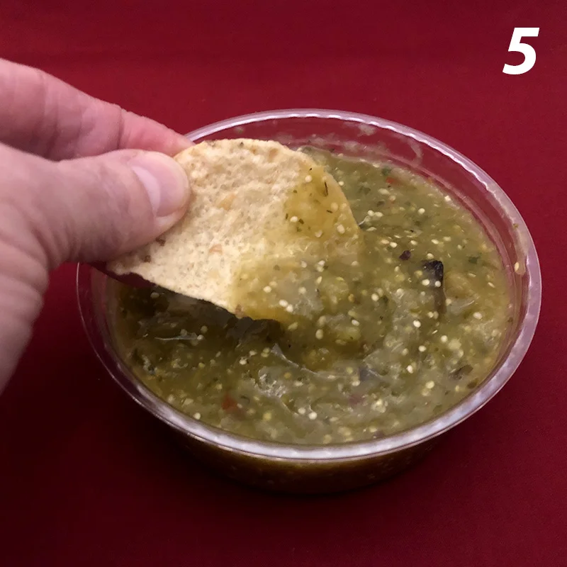 tomatillo-salsa-800px.jpg