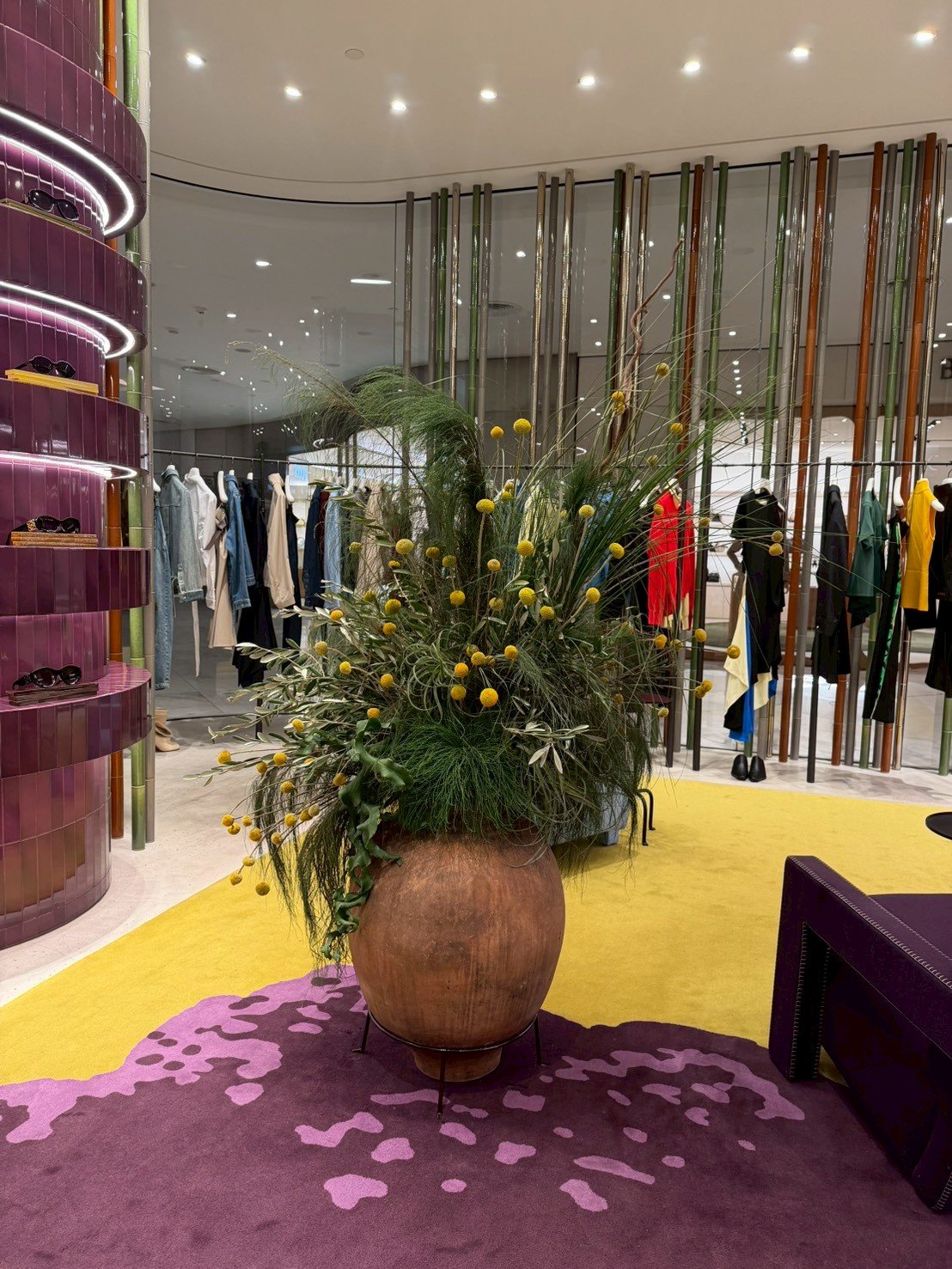 LINE_ALBUM_Loewe display_260319_3.jpg