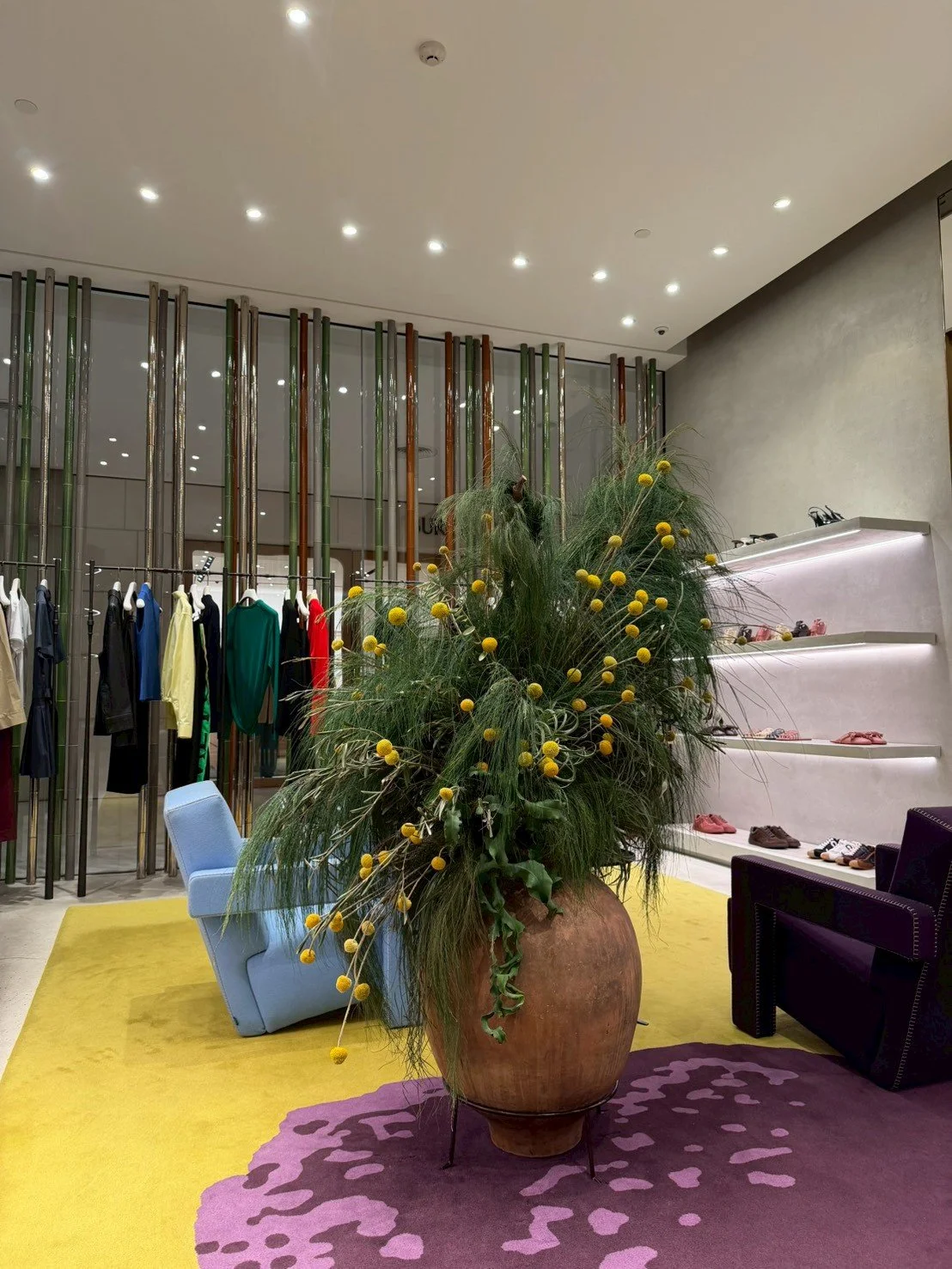 LINE_ALBUM_Loewe display_260319_6.jpg