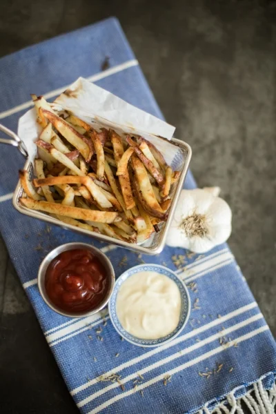 CrispyBakedFries-4.jpg