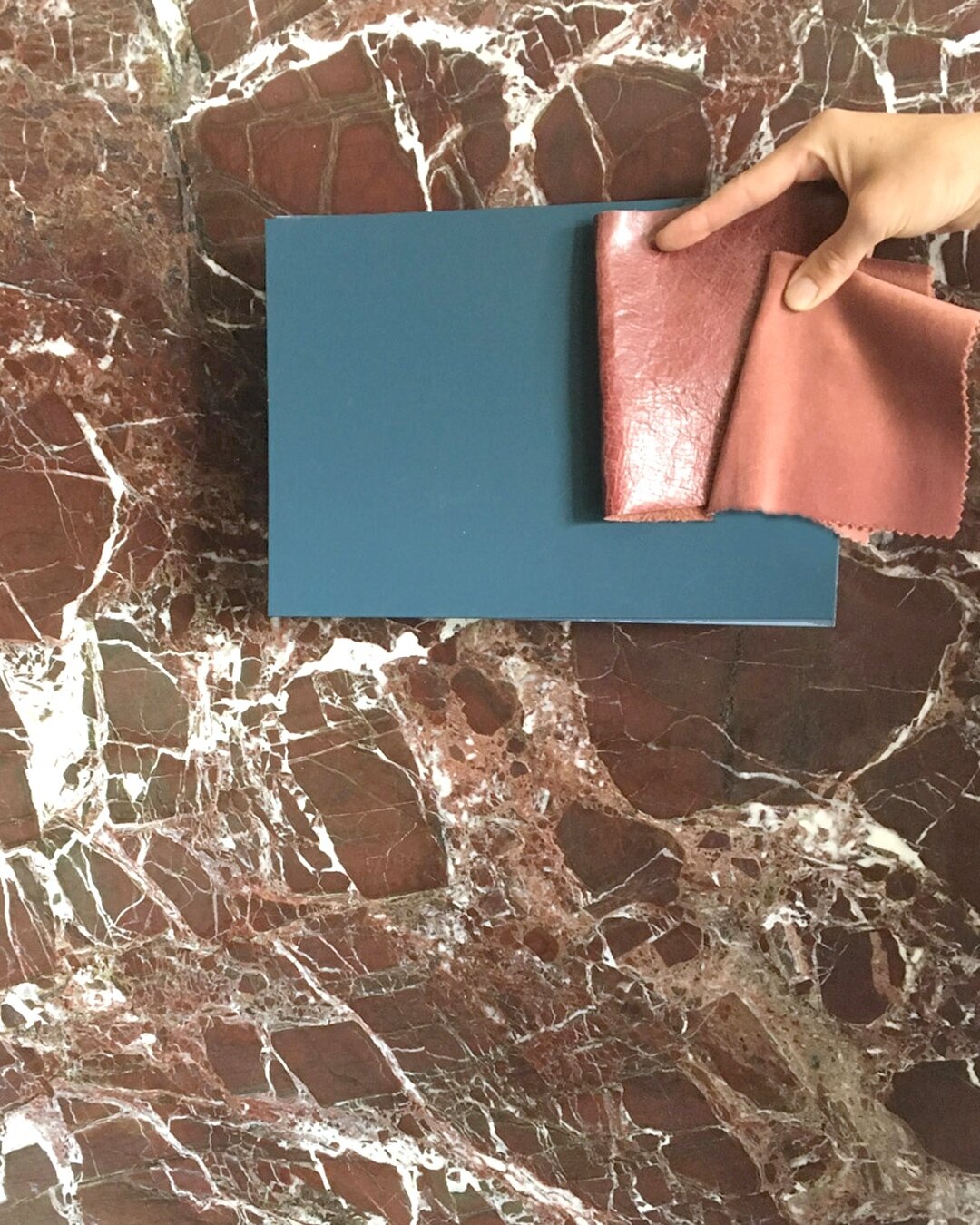 &bull; SOURCING &bull;⁠
⁠
Hannah and I love to visit stone merchants and selecting the exact slab to be used- either for a bar top, kitchen worktop or bathroom vanity unit. ⁠
⁠
Any guesses where this one ended up?⁠
⁠
#barclaybriggsinteriors #interior