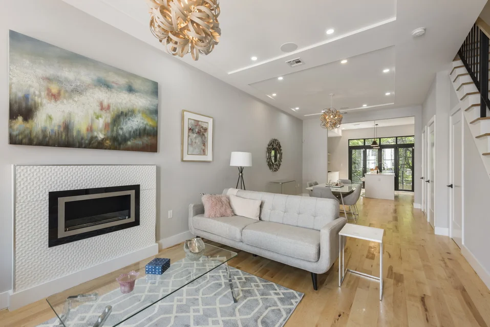 1022 Putnam Avenue TH__5_resize.jpg