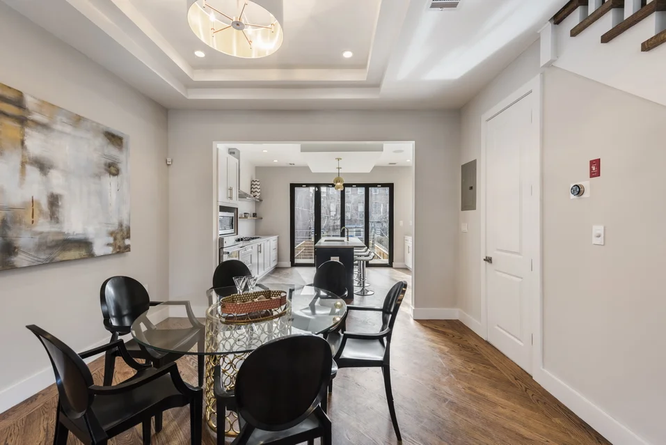734 Jefferson Ave TH__1_resize.jpg