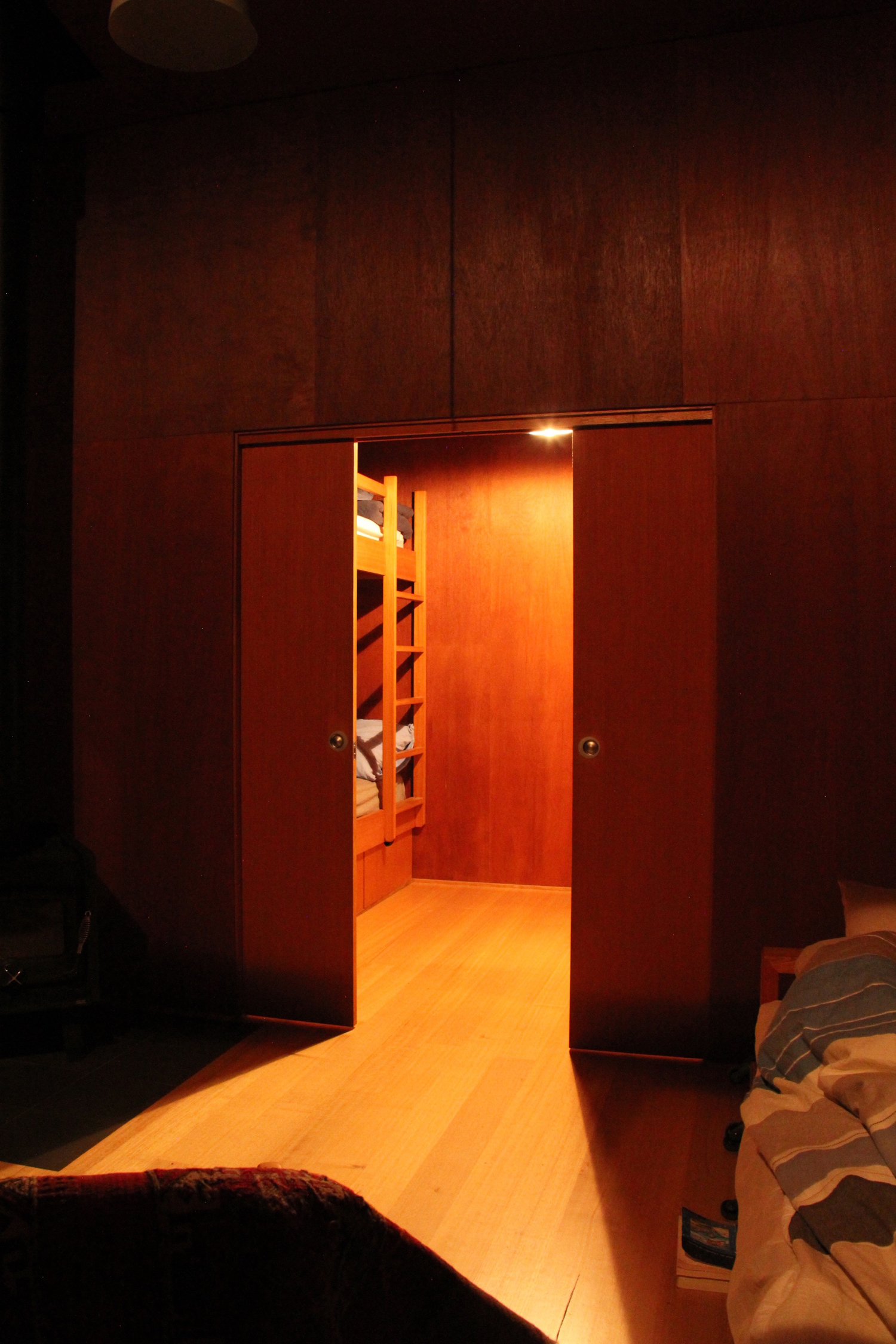Tamar_PickersShed_Lymesmith_interior 1.jpg